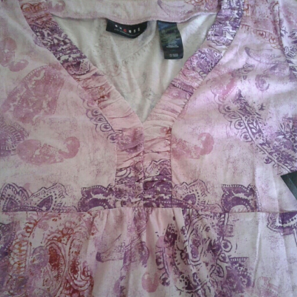 Flowing summer top